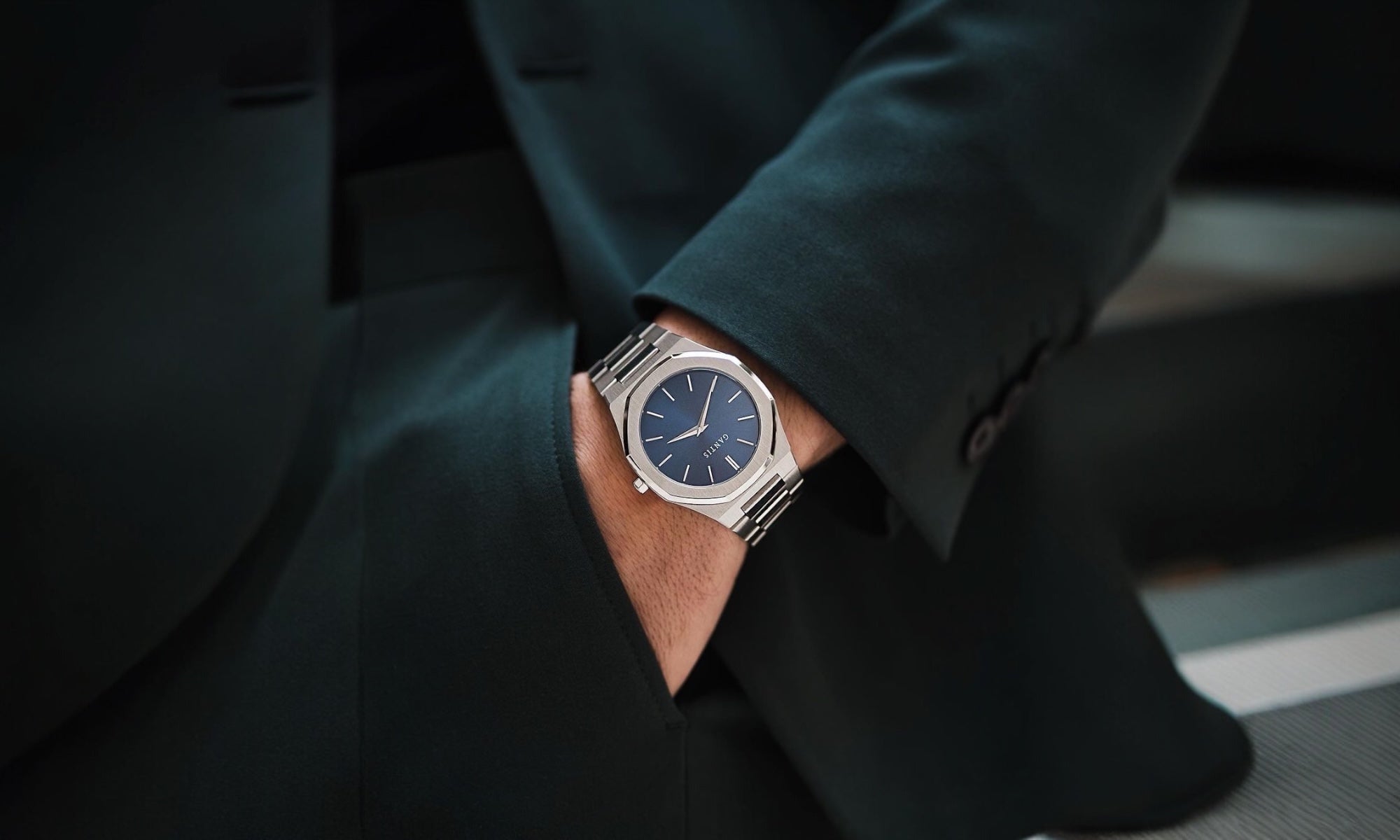 Noble Essence: Leather & Vanilla